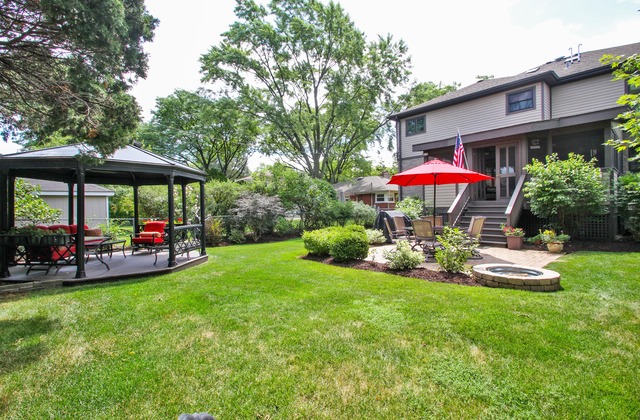 836 Walter Ave, Des Plaines, IL 60016 photo 22