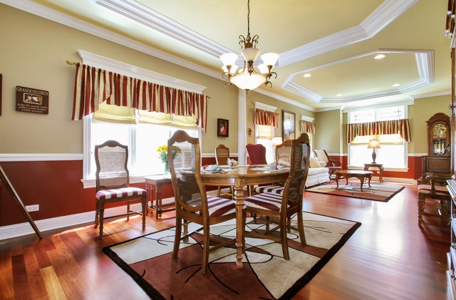 836 Walter Ave, Des Plaines, IL 60016 photo 8