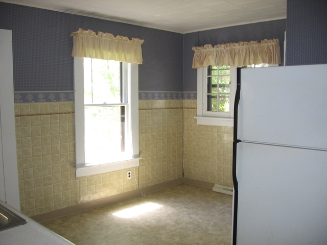 523 Chambers St, Ottawa, IL 61350 photo 5