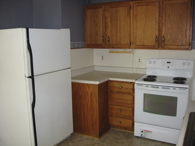 523 Chambers St, Ottawa, IL 61350 photo 3