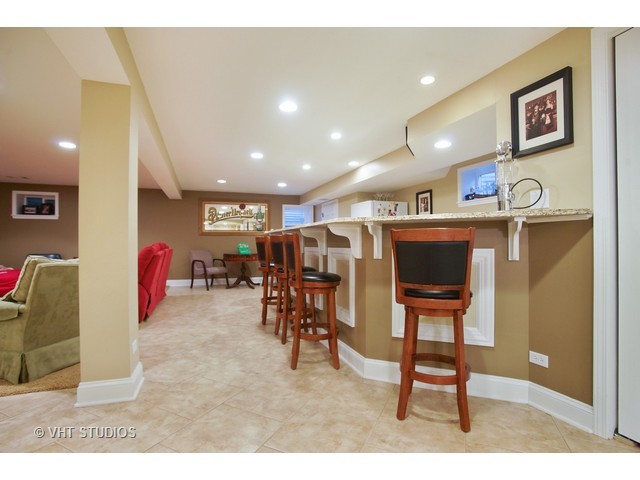 408 Ardmore Rd, Des Plaines, IL 60016 photo 7