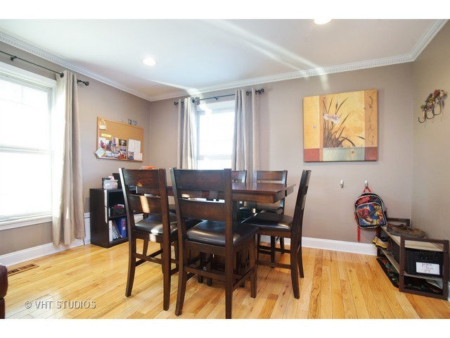 408 Ardmore Rd, Des Plaines, IL 60016 photo 5