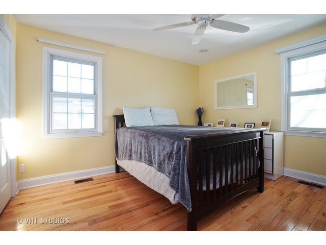 408 Ardmore Rd, Des Plaines, IL 60016 photo 11