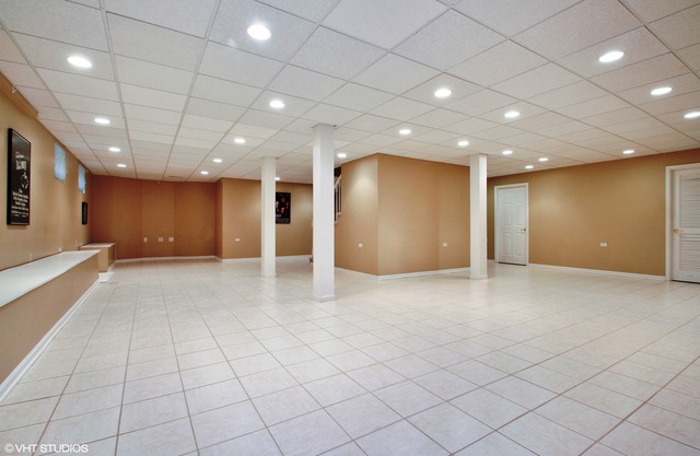 605 Glendale Rd, Glenview, IL 60025 photo 10