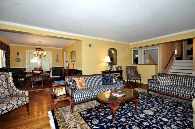 325 Nuttall Rd, Riverside, IL 60546 photo 5