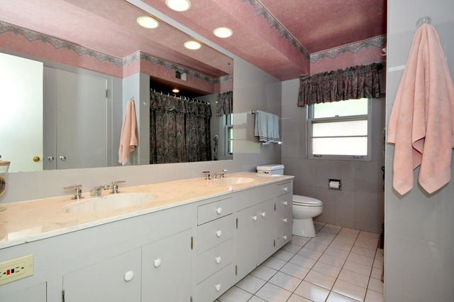 325 Nuttall Rd, Riverside, IL 60546 photo 14