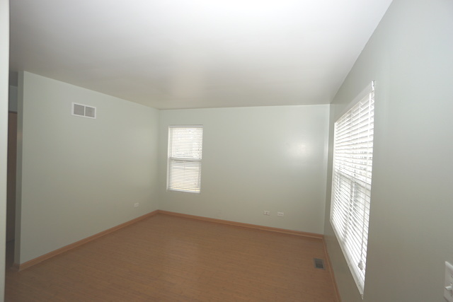 6416 Vail Ridge Dr, Plainfield, IL 60586 photo 2