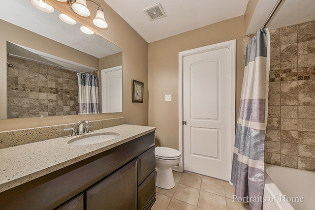 562 Willow Rd, Matteson, IL 60443 photo 7