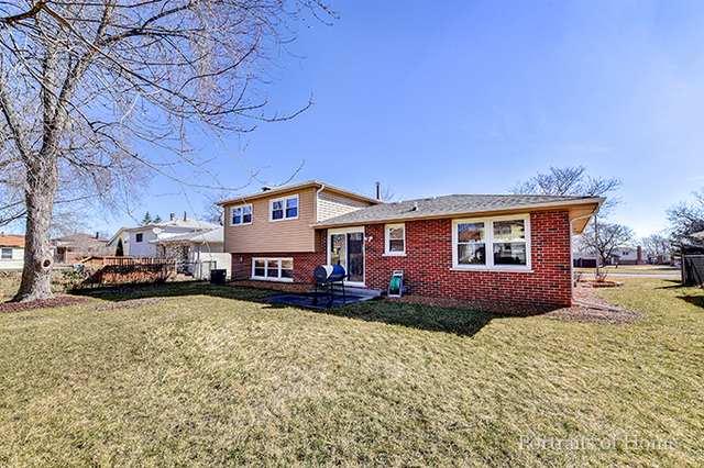 562 Willow Rd, Matteson, IL 60443 photo 13