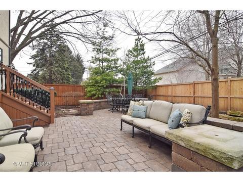 609 N Eagle St, Naperville, IL 60563 photo 24
