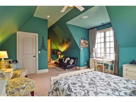 609 N Eagle St, Naperville, IL 60563 photo 17
