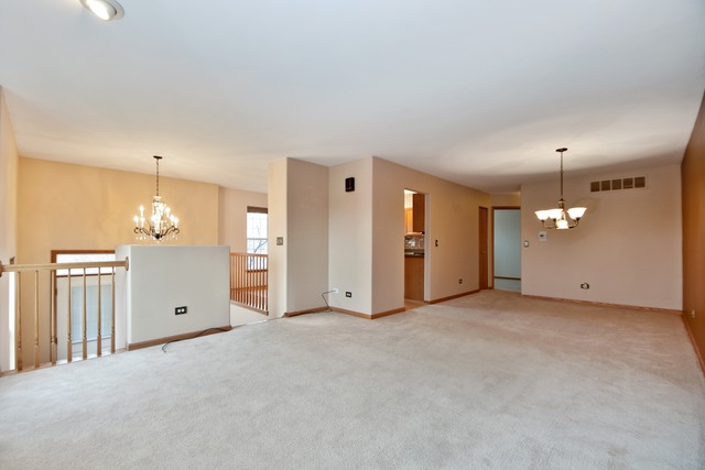 18899 S Vanderbilt Dr, Mokena, IL 60448 photo 3