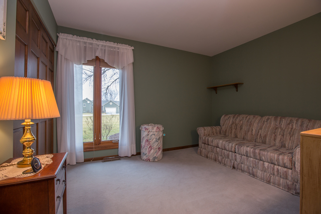 10944 Ernest Dr, Marengo, IL 60152 photo 14