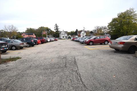 205 S Main St, Algonquin, IL 60102 photo 9