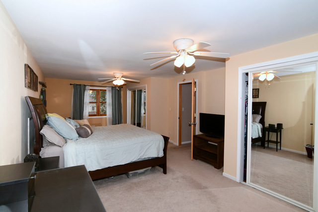 906 N Center St, Mchenry, IL 60050 photo 10