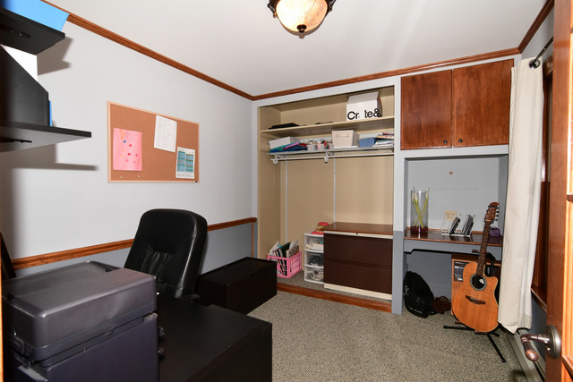 906 N Center St, Mchenry, IL 60050 photo 13
