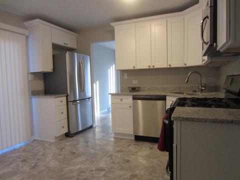 4346 143rd St, Crestwood, IL 60445 photo 2