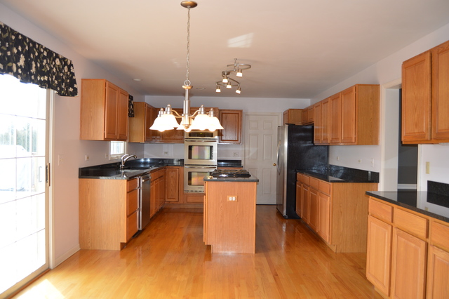 1841 Ridgefield Ave, Algonquin, IL 60102 photo 4