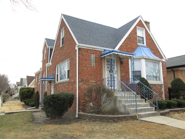 6233 W Devon Ave, Chicago, IL 60646 photo 1