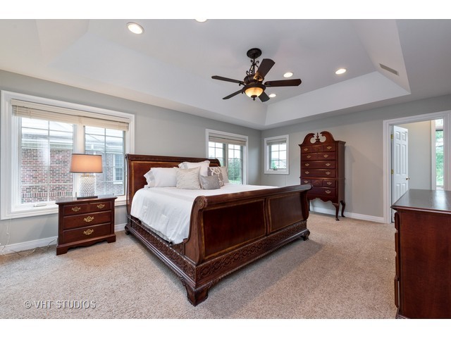 1368 Bennington Ct, Glenview, IL 60026 photo 13