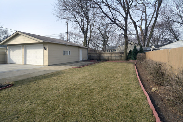 3907 Eagle Ln, Rolling Meadows, IL 60008 photo 24