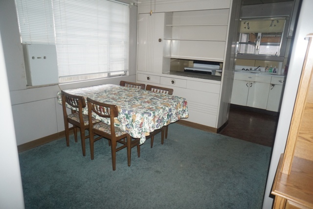 516 4th Ave, Dixon, IL 61021 photo 3