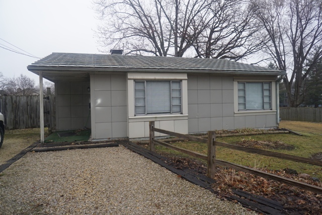 516 4th Ave, Dixon, IL 61021 photo 1