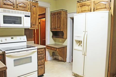 206 E West St, Georgetown, IL 61846 photo 4