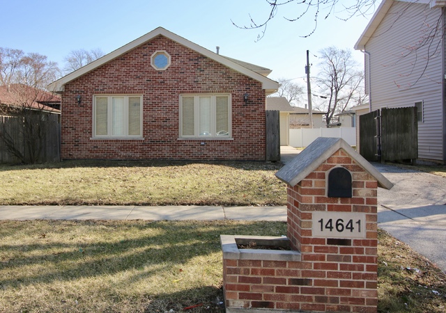 14641 Knox Ave, Midlothian, IL 60445 photo 2