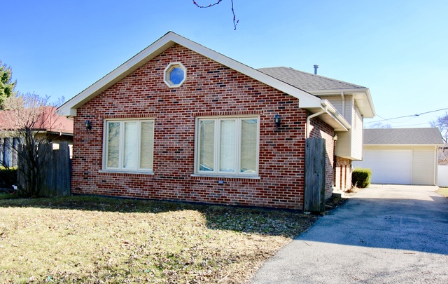 14641 Knox Ave, Midlothian, IL 60445 photo 1