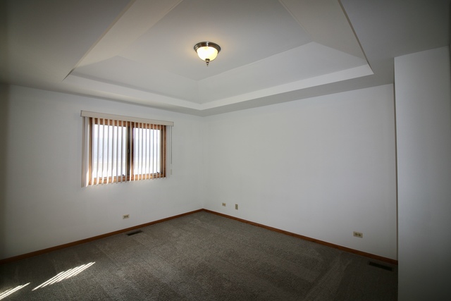 14641 Knox Ave, Midlothian, IL 60445 photo 18