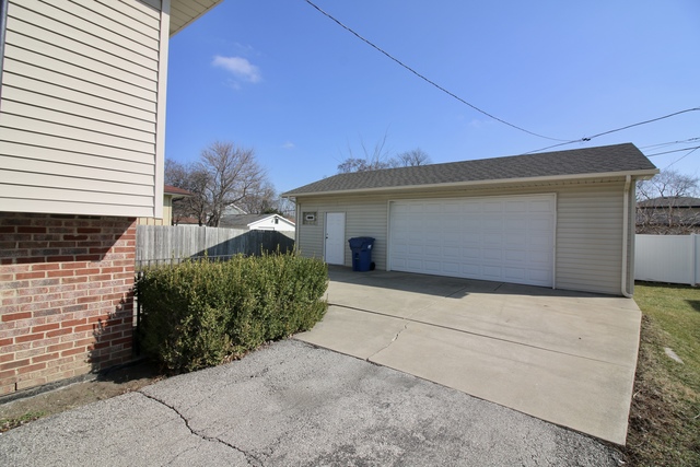 14641 Knox Ave, Midlothian, IL 60445 photo 21