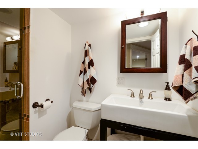 828 Glenview Rd, Glenview, IL 60025 photo 22