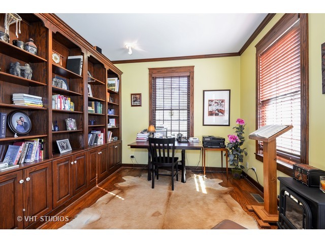 828 Glenview Rd, Glenview, IL 60025 photo 10