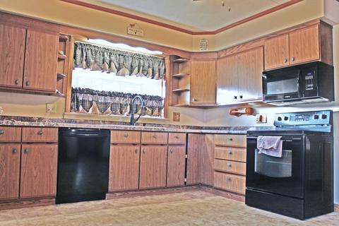623 E Penn St, Hoopeston, IL 60942 photo 7
