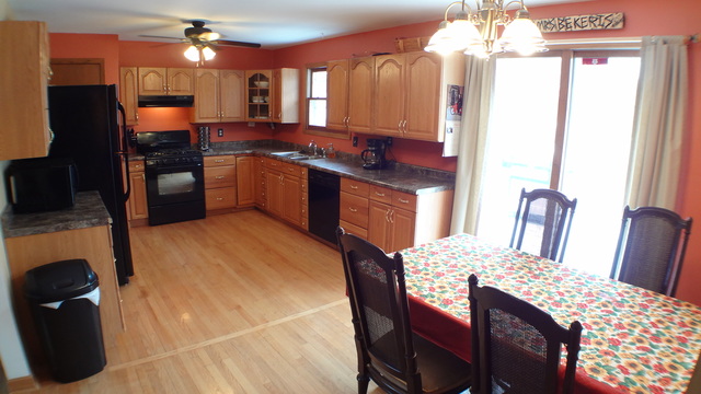 321 8th Ave, Marengo, IL 60152 photo 9