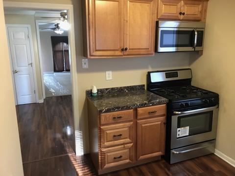 407 Scribner St, Joliet, IL 60432 photo 8