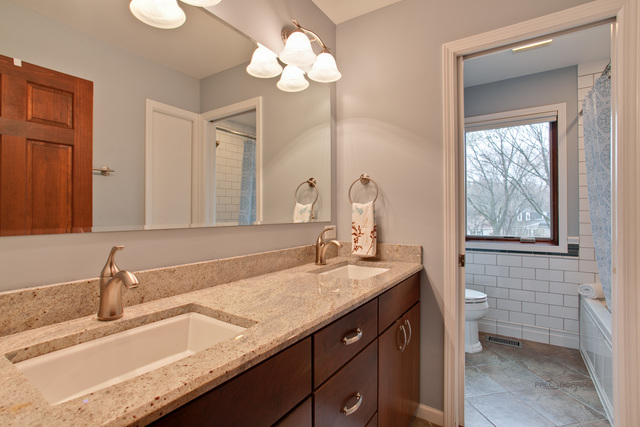 233 Perth Rd, Cary, IL 60013 photo 15