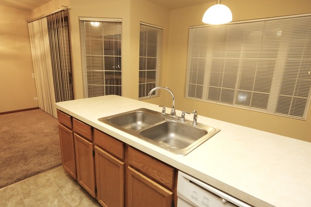 2247 Dawson Ln, Algonquin, IL 60102 photo 2