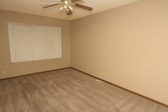 2247 Dawson Ln, Algonquin, IL 60102 photo 11