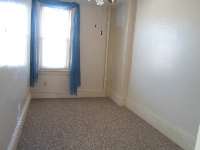 11365 S Champlain Ave, Chicago, IL 60628 photo 12
