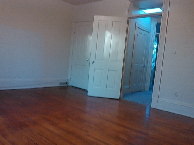 11365 S Champlain Ave, Chicago, IL 60628 photo 9