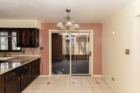 2608 207th St, Olympia Fields, IL 60461 photo 9