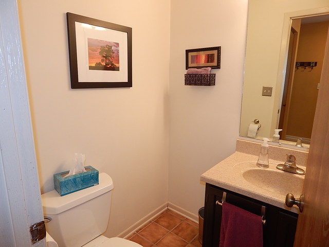 2131 Colorado Ave, Elgin, IL 60123 photo 3