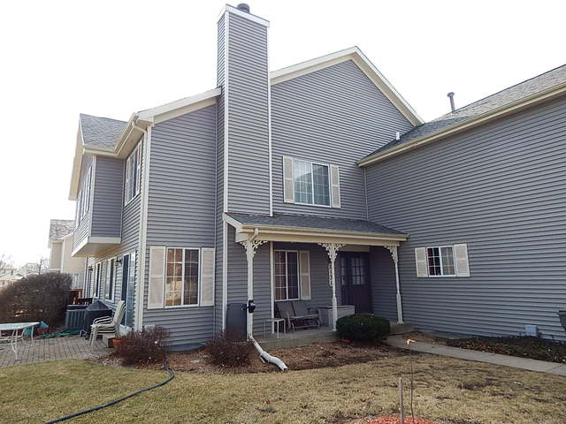 2131 Colorado Ave, Elgin, IL 60123 photo 1