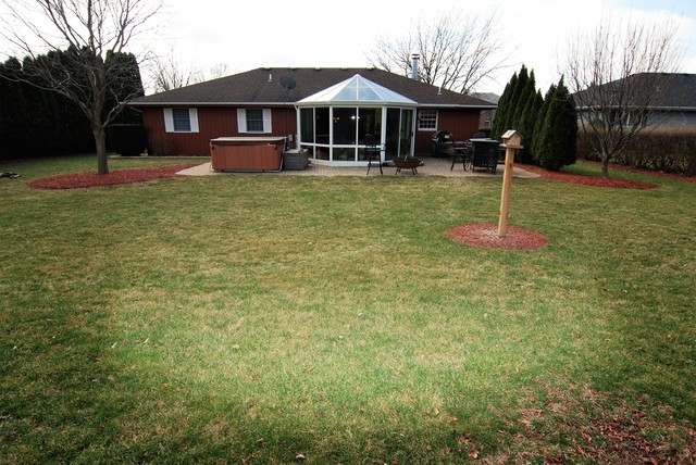 203 Heritage Dr, Minooka, IL 60447 photo 17