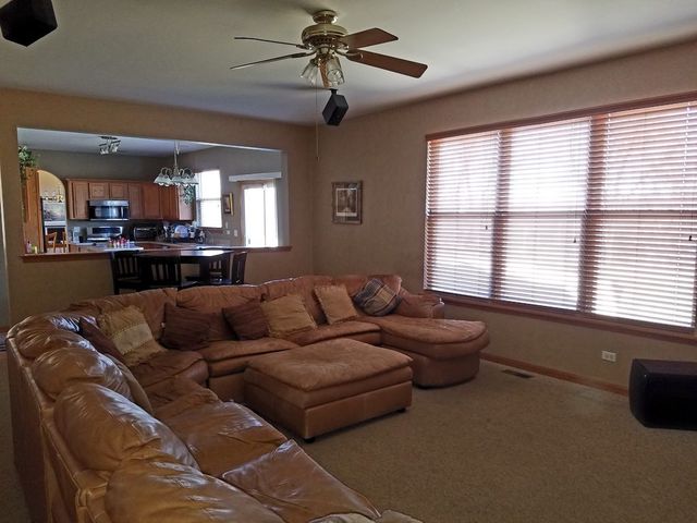 1925 Pinnacle Dr, Aurora, IL 60502 photo 6