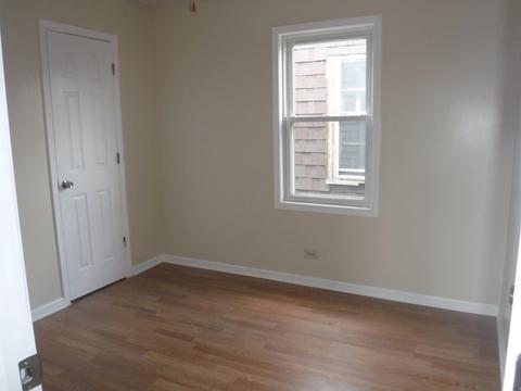 7235 S Artesian Ave, Chicago, IL 60629 photo 15