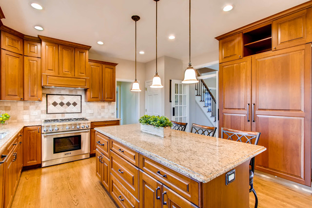101 Hawkins Cir, Wheaton, IL 60189 photo 7