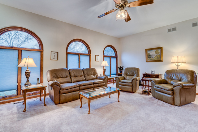 1105 Preserve Trl, Bartlett, IL 60103 photo 5
